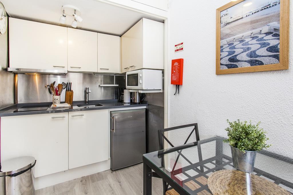 Gomes Freire Studio With Balcony Cascais Bagian luar foto