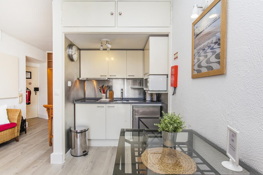 Gomes Freire Studio With Balcony Cascais Bagian luar foto